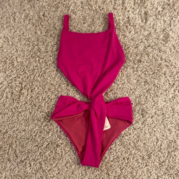 Agua Bendita one piece swimsuit size large NWT - Picture 1 of 4